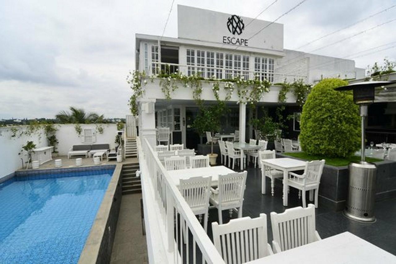 Escape Hotel & Spa Bangalore Exterior foto